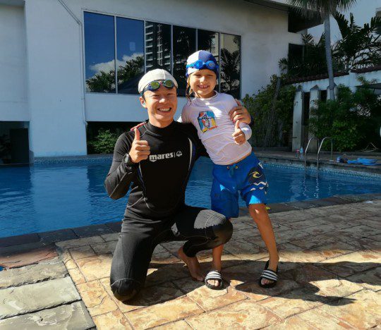 เรียนว่ายน้ำเด็ก