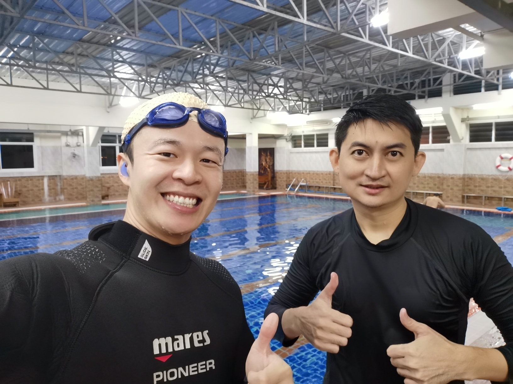 ศิษย์เก่านักเรียน,เรียนว่ายน้ำ,สถาบันสอนว่ายน้ำ,หาครูสอนว่ายน้ำ,เรียนว่ายน้ำเป็นเร็ว,ครูสอนว่ายน้ำ,โรงเรียนสอนว่ายน้ำ,เรียนว่ายน้ำผู้ใหญ่,เรียนว่ายน้ำเด็ก,เรียนพื้นฐานดำน้ำ